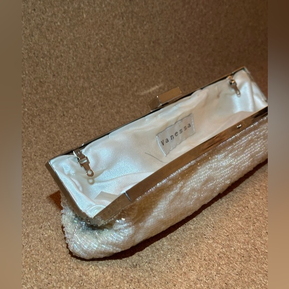 VANESSA PURSE - Picture 2 of 8